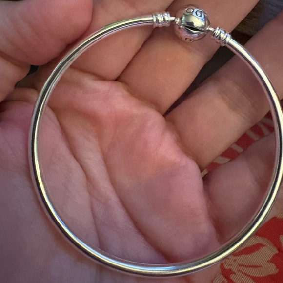 Pandora bangle - Picture 1 of 2